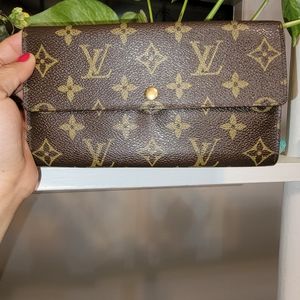 Louis Vuitton Wallet